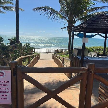 Flat Guarajuba 4 Quartos Terreo A Beira Mar - Pe Na Areia - Governanca Com Arrumadeira E Wi Fi Inclusos Camassari ภายนอก รูปภาพ