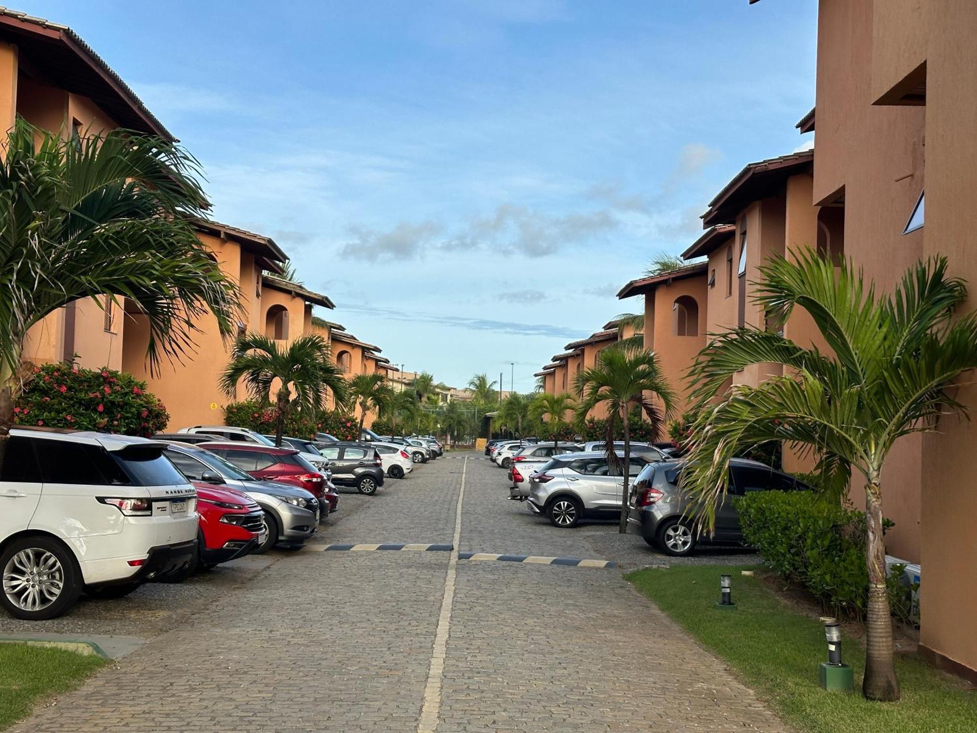 Flat Guarajuba 4 Quartos Terreo A Beira Mar - Pe Na Areia - Governanca Com Arrumadeira E Wi Fi Inclusos Camassari ภายนอก รูปภาพ