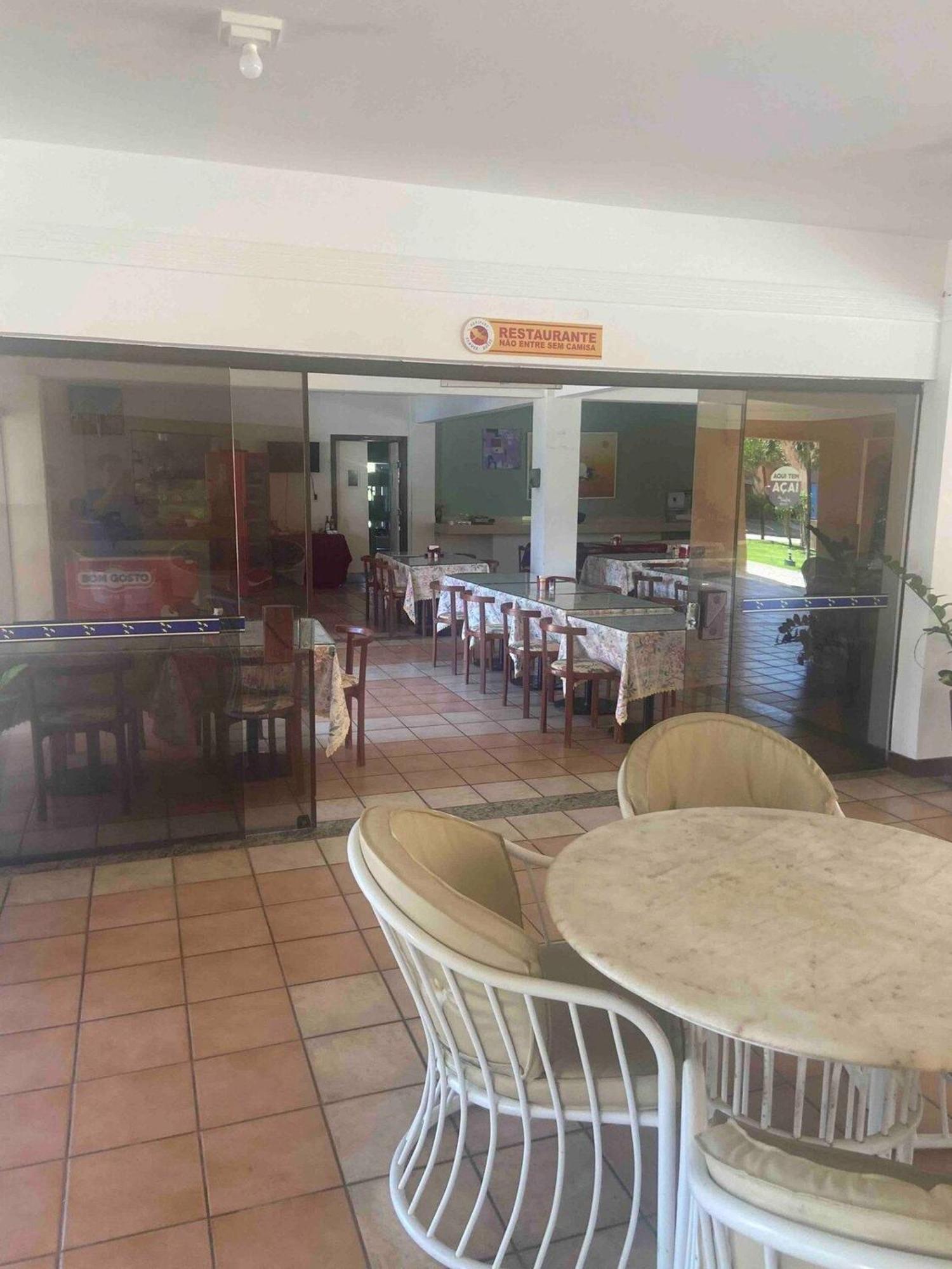 Flat Guarajuba 4 Quartos Terreo A Beira Mar - Pe Na Areia - Governanca Com Arrumadeira E Wi Fi Inclusos Camassari ภายนอก รูปภาพ