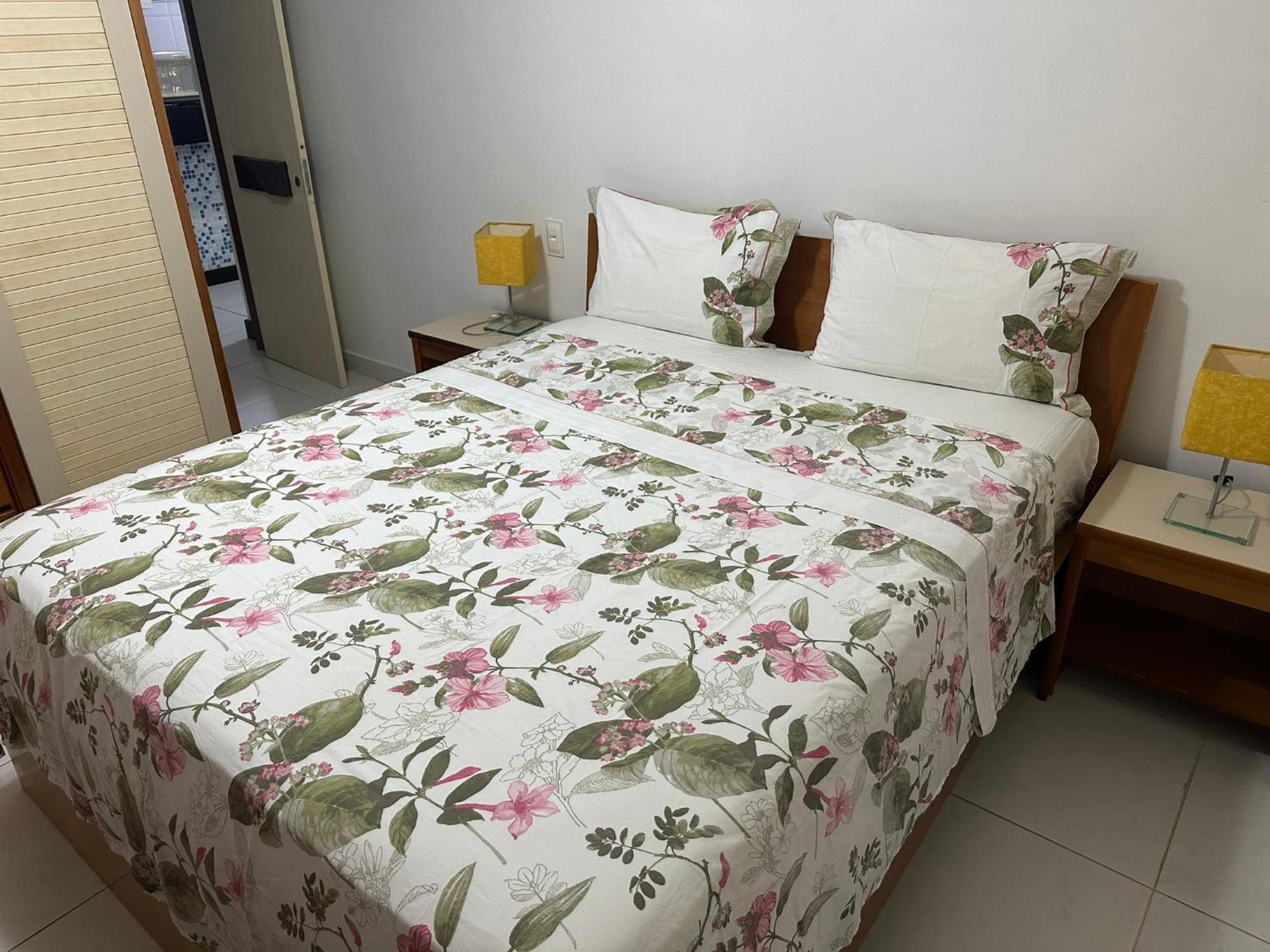 Flat Guarajuba 4 Quartos Terreo A Beira Mar - Pe Na Areia - Governanca Com Arrumadeira E Wi Fi Inclusos Camassari ภายนอก รูปภาพ