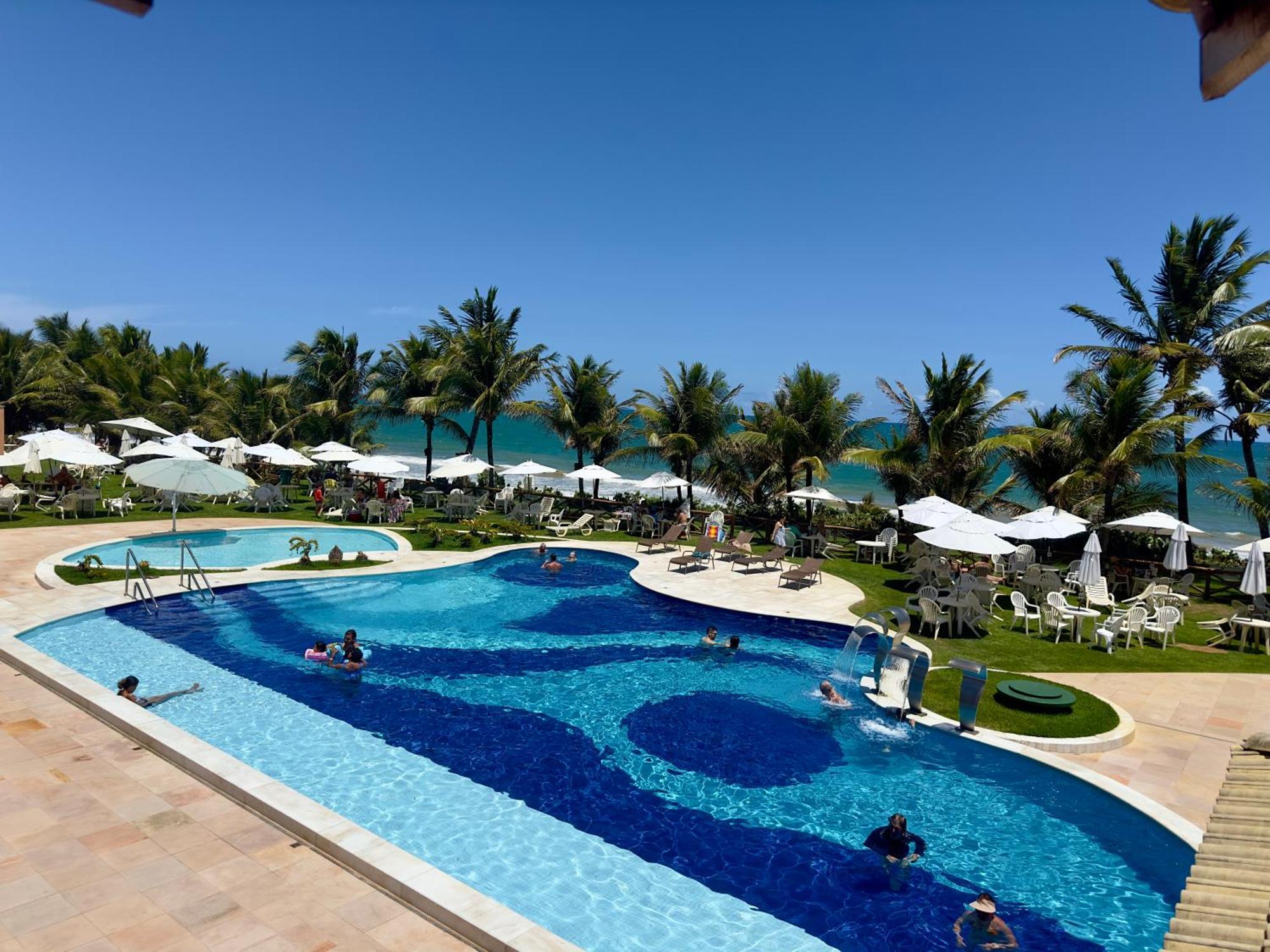 Flat Guarajuba 4 Quartos Terreo A Beira Mar - Pe Na Areia - Governanca Com Arrumadeira E Wi Fi Inclusos Camassari ภายนอก รูปภาพ
